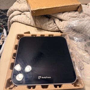 BodyTrace Digital Scale in Black